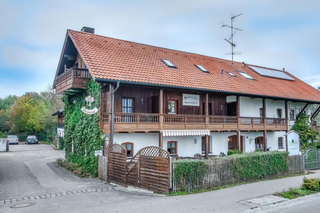 Landhaus Weidenhof Hotell Bad Griesbach  Rum bild